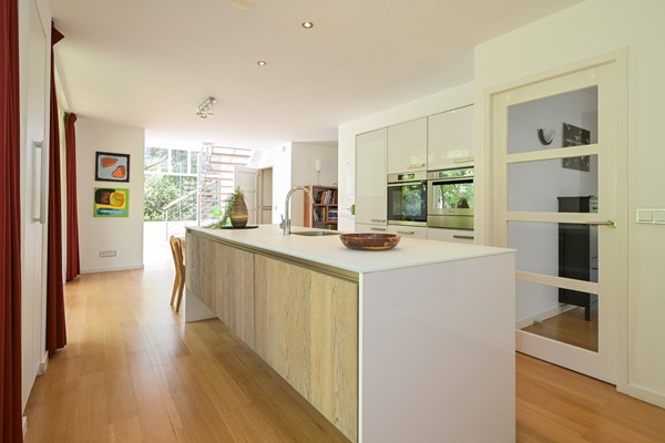 Medium property photo - John F. Kennedylaan 241, 2285 AH Rijswijk